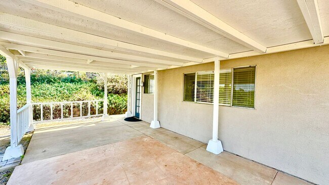 Building Photo - Beautiful completely detached single story...