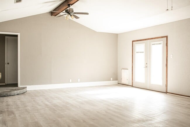 Building Photo - 216 Warbonnet Trail