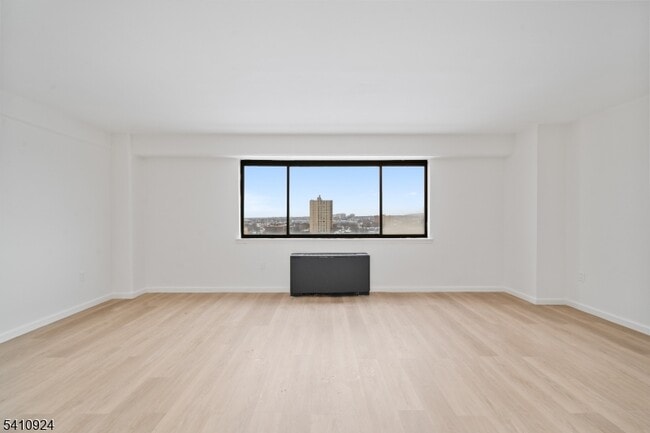 Foto del edificio - 275 Prospect St