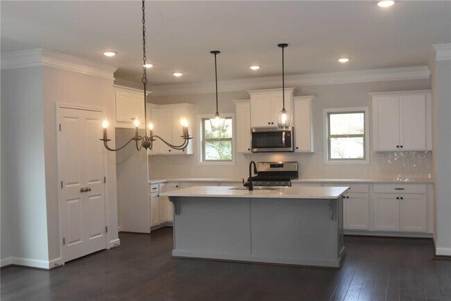 Foto del edificio - 2861 Boone Dr