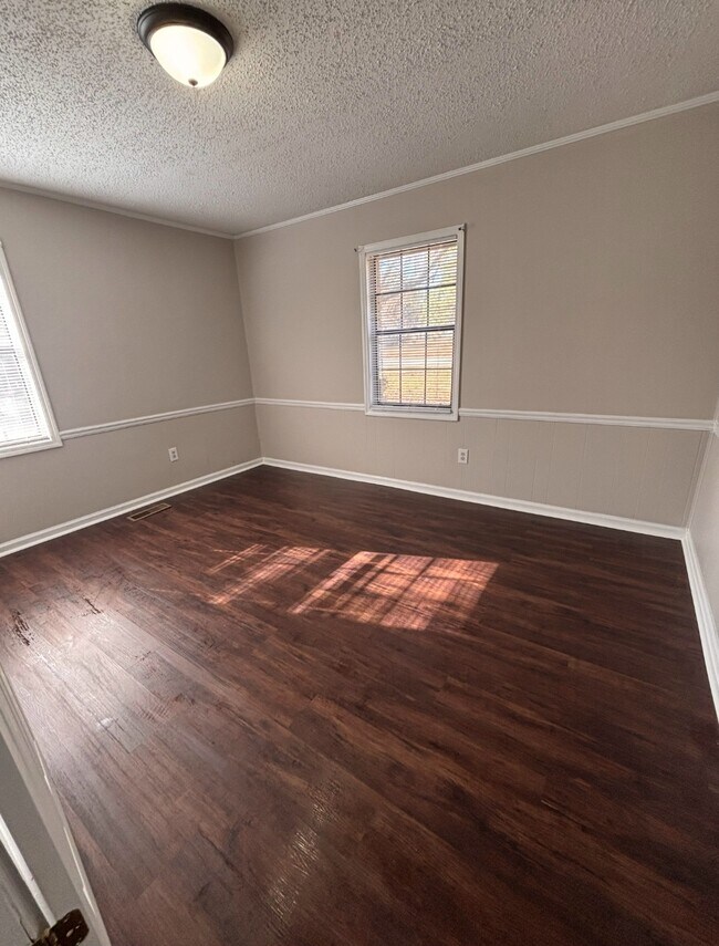 Foto del edificio - 2629 Belmont Ave