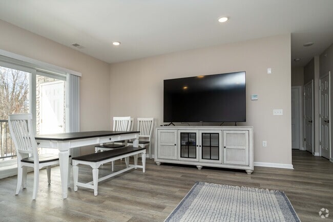 Foto del interior - Asher Crossing