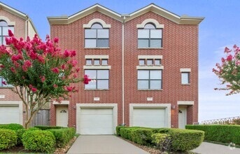 Building Photo - 3501 Link Valley Dr.