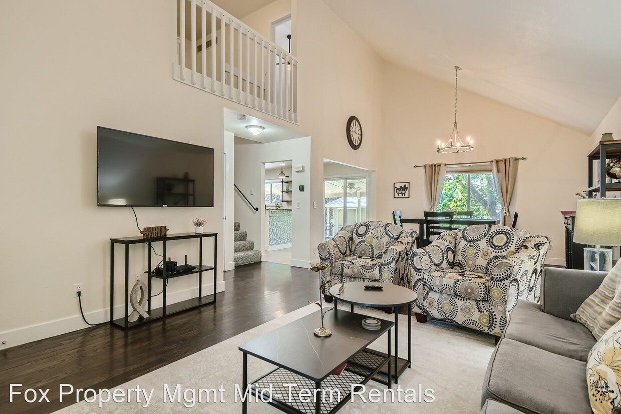 Foto principal - 3 br, 3.5 bath House - 3846 Dyanna Dr
