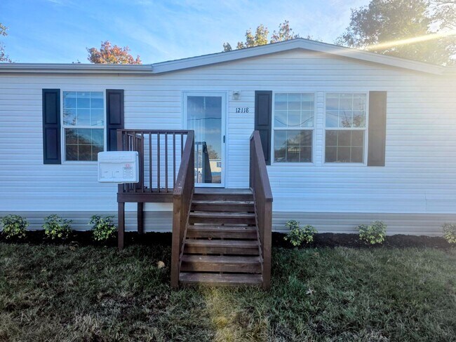 Foto del edificio - New 3 bedroom 2 Bathroom Home