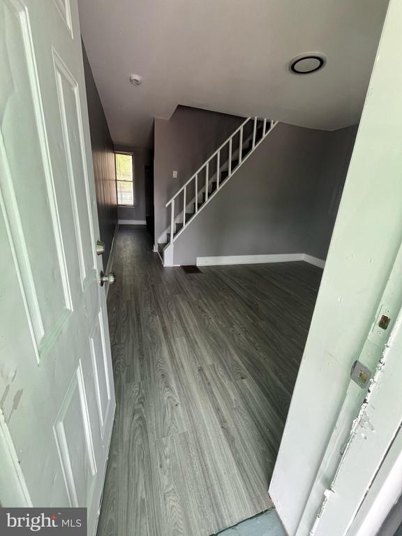 Foto del edificio - 2029 Eastburn Ave
