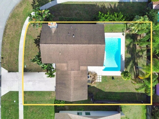 Foto del edificio - 760 Windtree Way