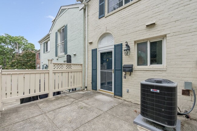 Photo - 1473-B Metro Rd Apartment