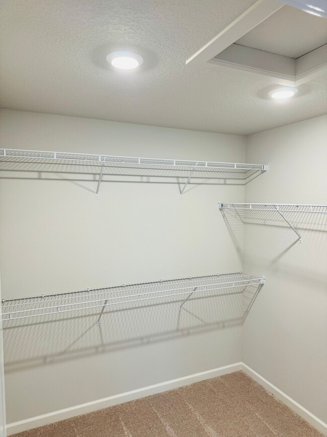 Building Photo - 31686 NW Timeric Dr