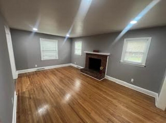 Building Photo - 1504 Russel Ave, Charlotte, NC 28216