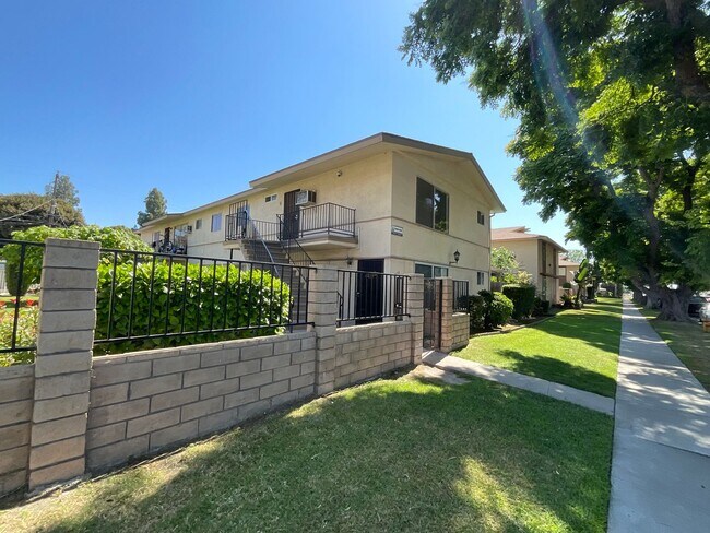 Foto del edificio - 2254 W Colchester Dr