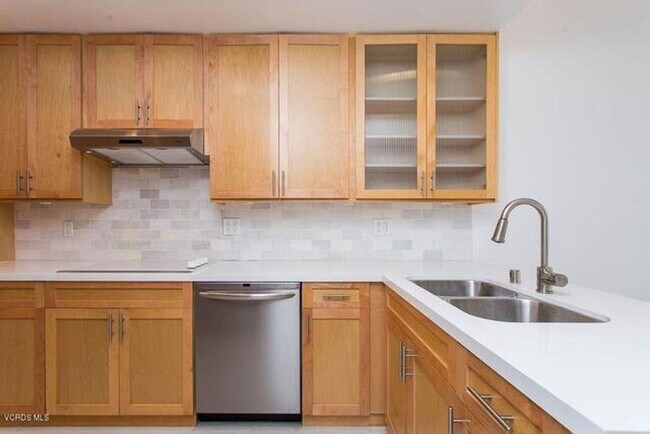 Foto del edificio - Marina del Rey Resort Style Living