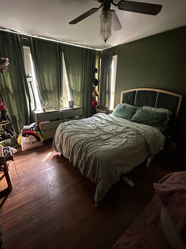 Foto del edificio - 4808 Junius St