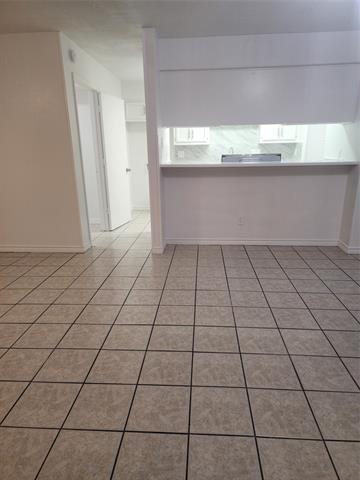 Foto del edificio - 3900 Camelot St