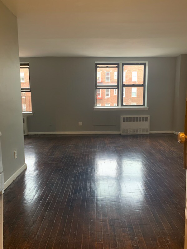 Foto del edificio - 83-96-96 118th St