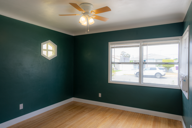 Bedroom 1/Office - 5980 Olive Ave