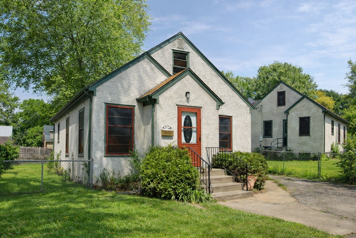 Foto del edificio - Beautiful 3-bedroom, 2-bath home in Robbinsdale!