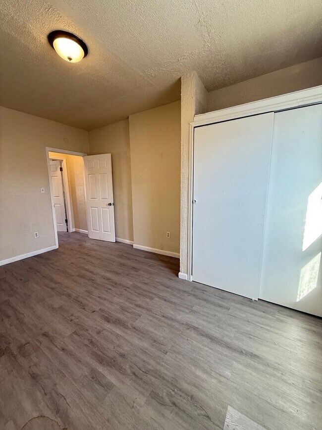 Foto del edificio - 51 Lander St