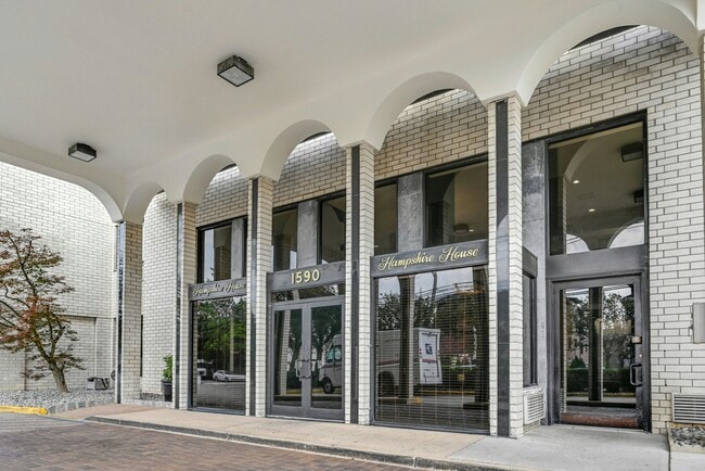 Photo - 1590 Anderson Ave Apartment