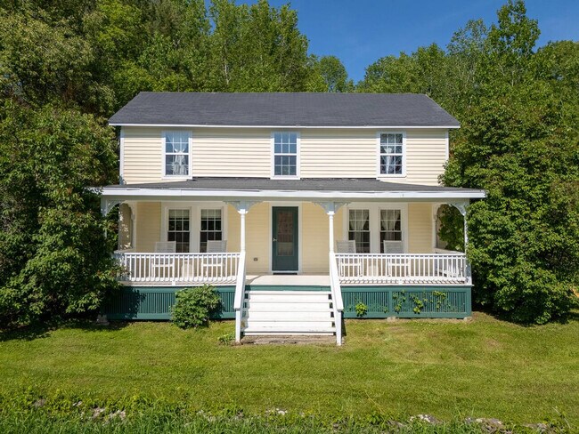 Foto del edificio - 1104 Crowe Rd