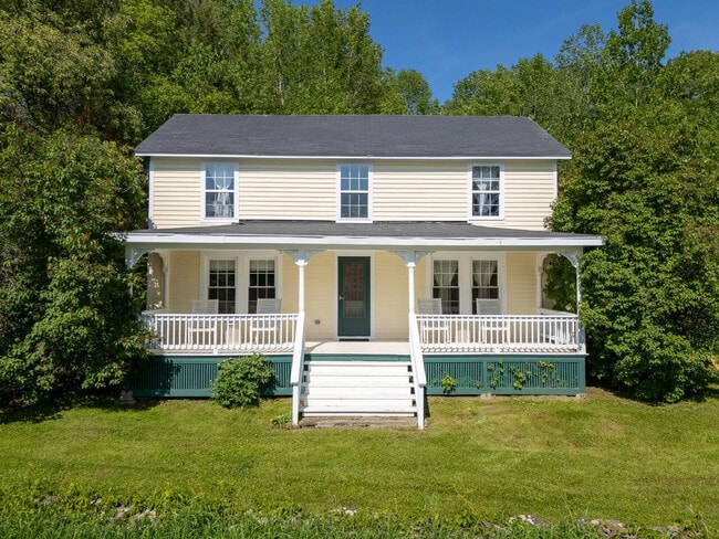 Building Photo - 1104 Crowe Rd