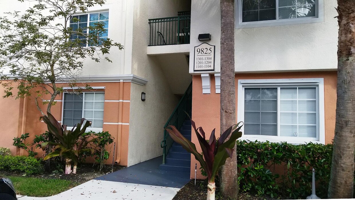 9825 Baywinds Blvd Unit 1102, West Palm Beach, FL 33411 Condo for