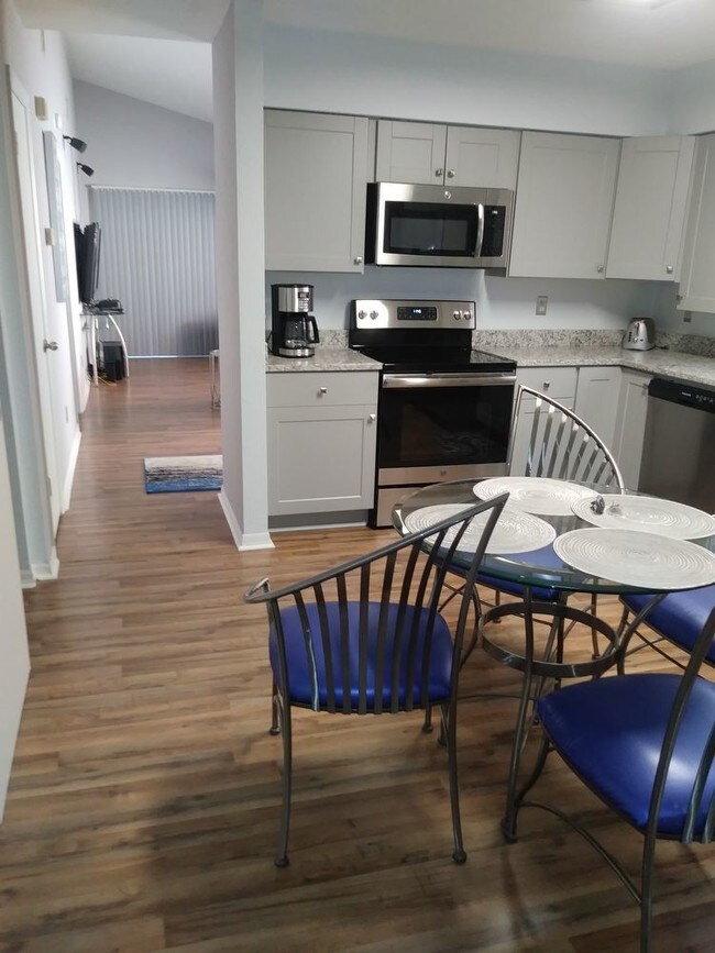 Building Photo - 929 Stonybrook Cir
