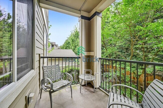 Foto del edificio - 107 164th St SE