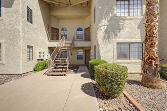 Building Photo - 930 N Mesa Dr