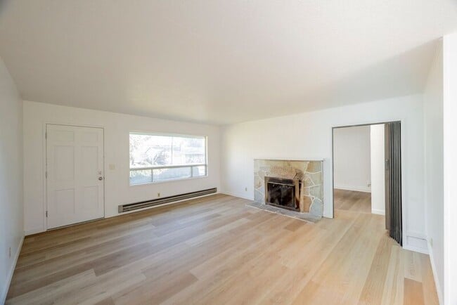 Building Photo - 2545 NW 111th Ave