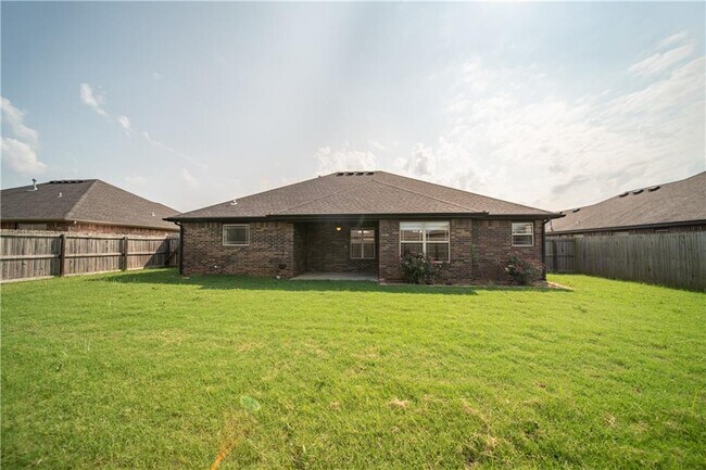 Foto del edificio - 704 SW Cabriolet St