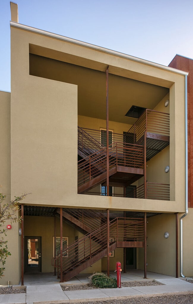 Building Photo - Andalusia Aprtments