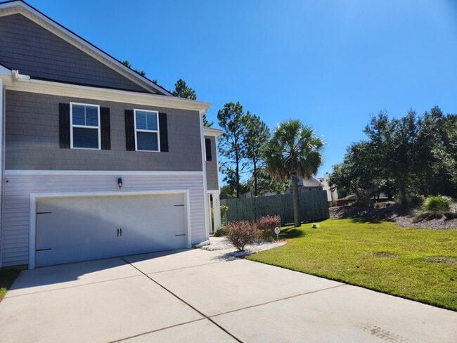 Building Photo - 404 Cypress Knees Ln