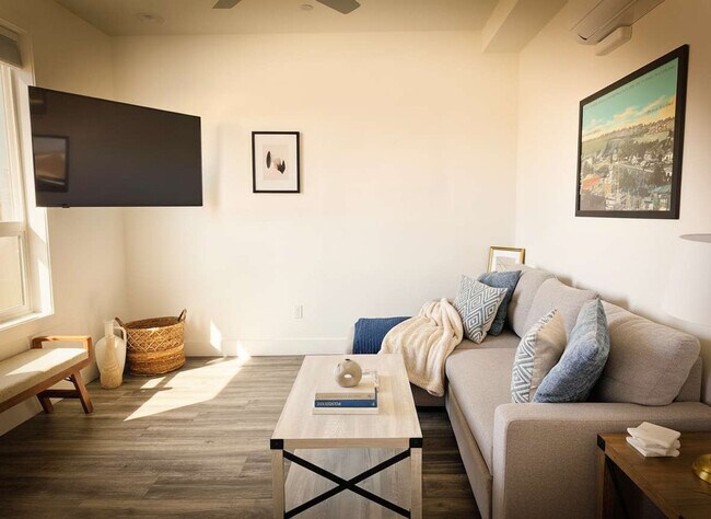 Foto del edificio - 4505 Park Blvd