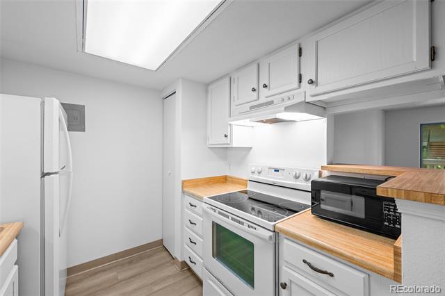 Foto del edificio - 4400 S Quebec St