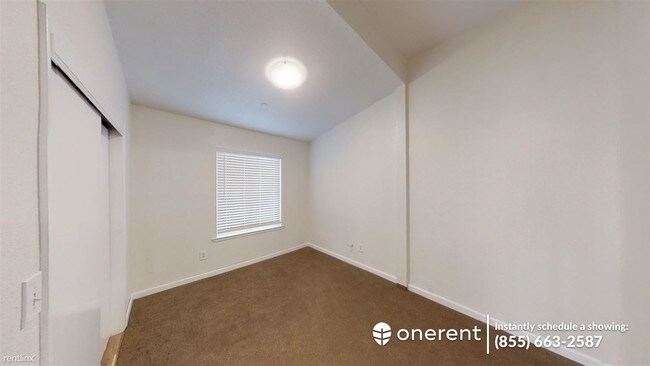 Foto del edificio - 2 br, 1 bath 4plex - 1527 23rd Avenue -