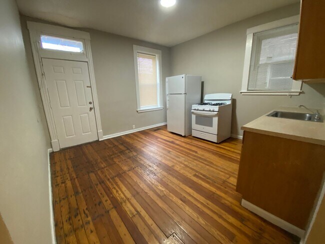 Foto del edificio - 3507 Alberta St