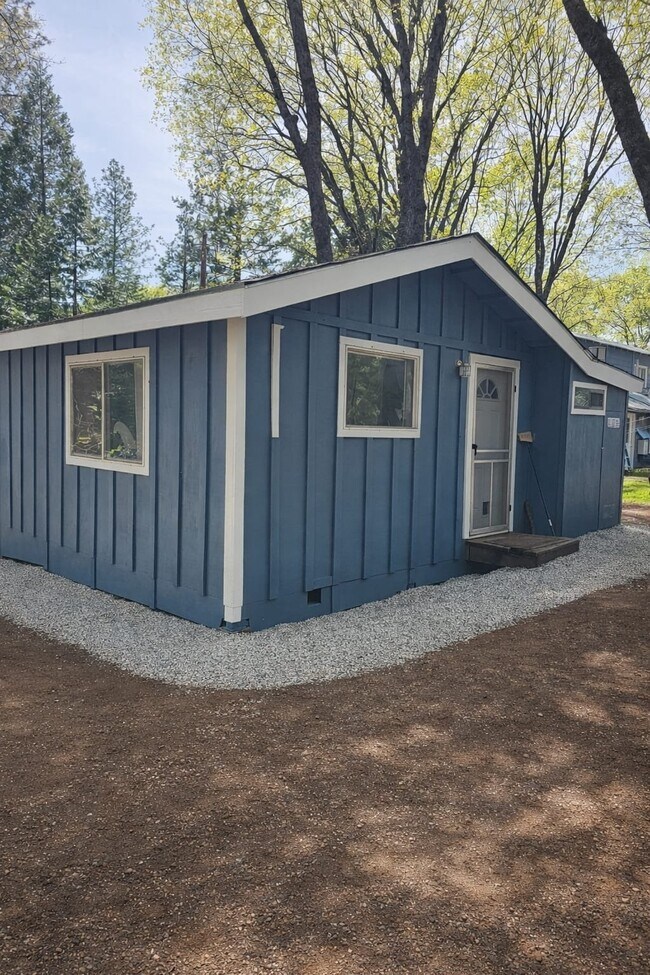 Foto del edificio - 11321 Beauview Rd