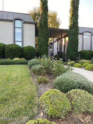 Building Photo - 625 S Orange Grove Blvd