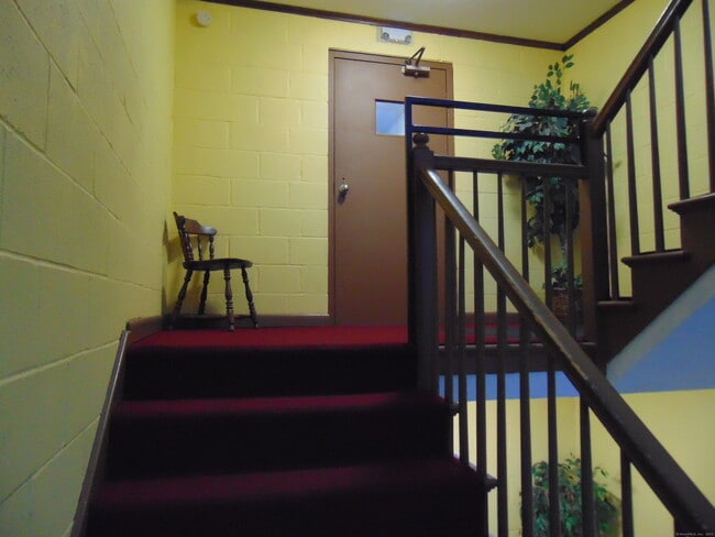Foto del edificio - 87 Meadow St