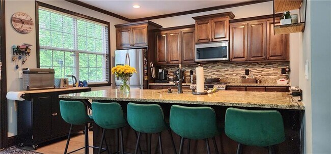 Foto del edificio - 5583 Julian Pl