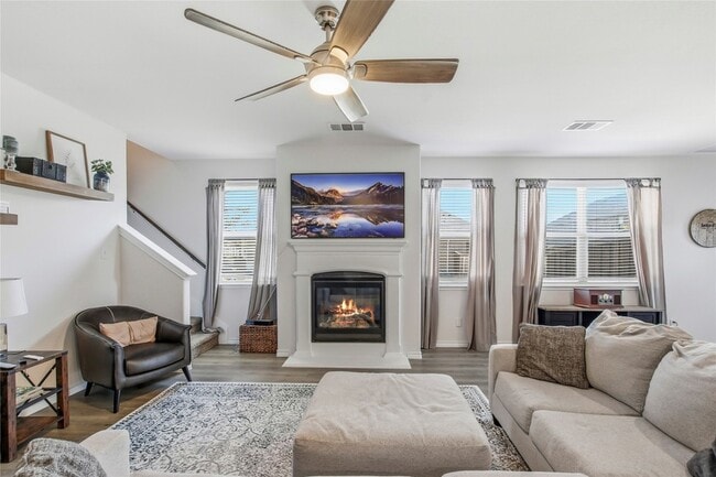 Photo - 1540 Princeton Dr House