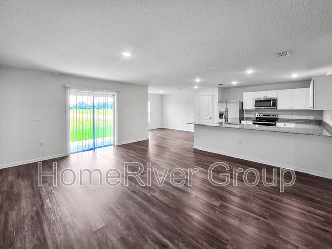Building Photo - 12965 SE 53rd Ave