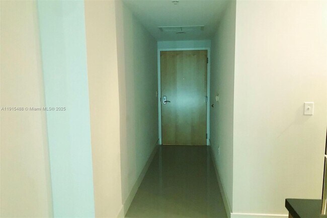 Foto del edificio - 253 NE 2nd St