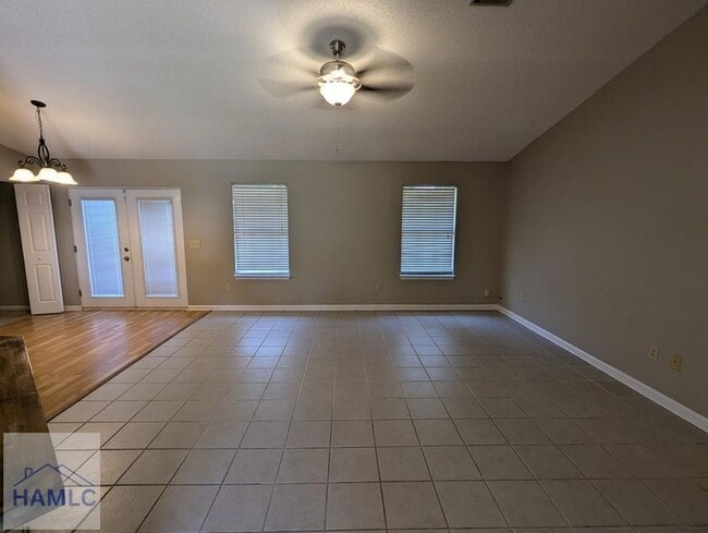 Building Photo - 1413 Desert Storm Dr