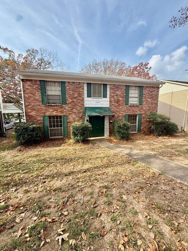 Foto principal - 1906 Brownwood Rd