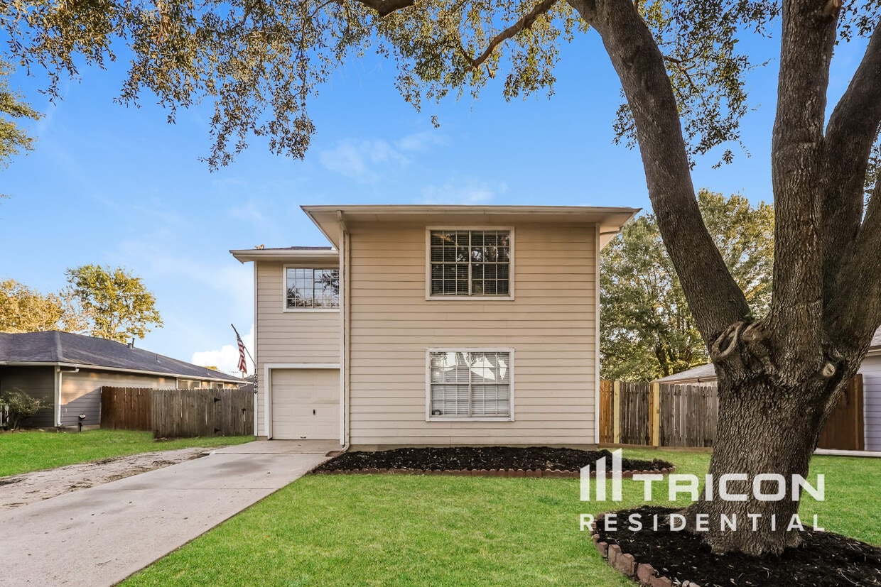 Primary Photo - 12844 Edgewood Park Dr