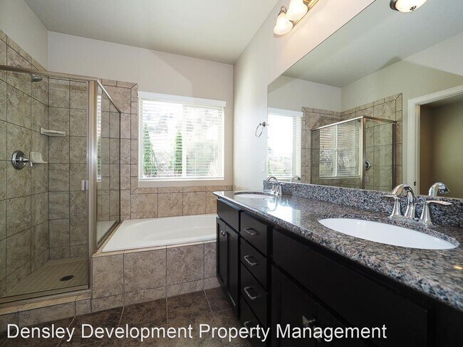 Building Photo - 3 br, 2 bath House - 3791 N Wyatt Earp Ave