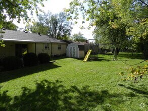 Building Photo - 6441 Larcomb Dr
