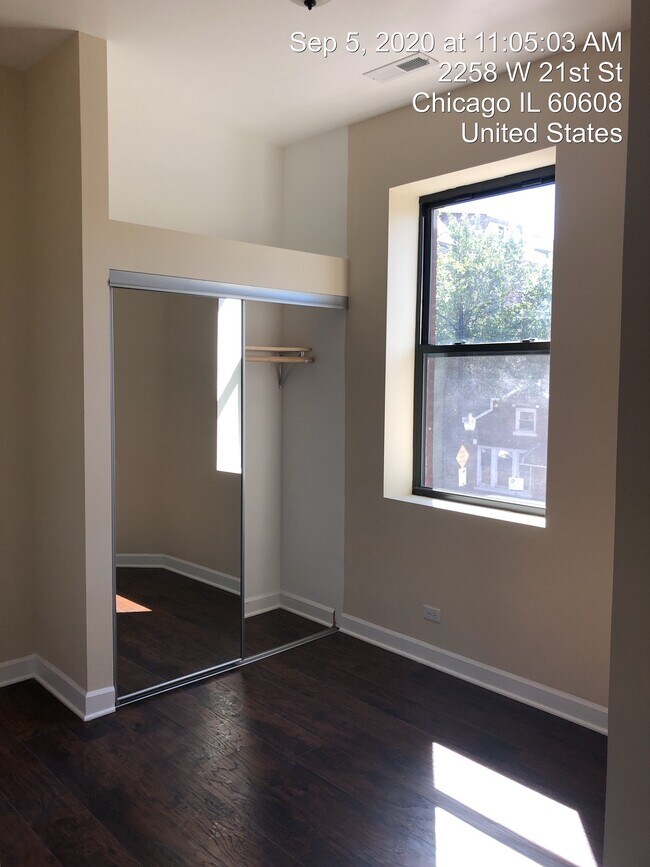 Foto del edificio - 2258 W 21st St